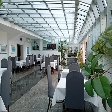 Szálloda Biser Pag Town
