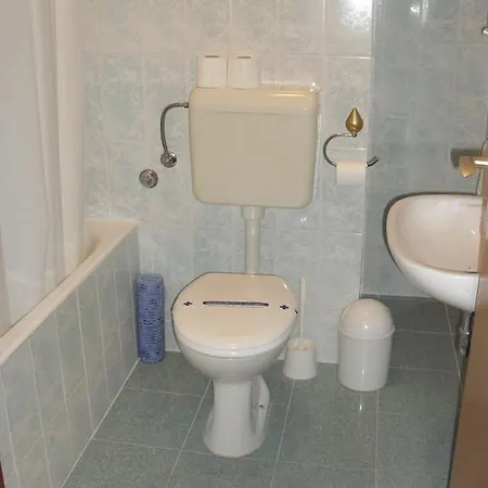 Szálloda Biser Pag Town