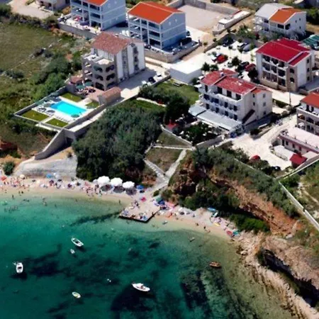 Ξενοδοχείο Biser