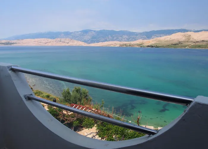 Hotell Biser 3*