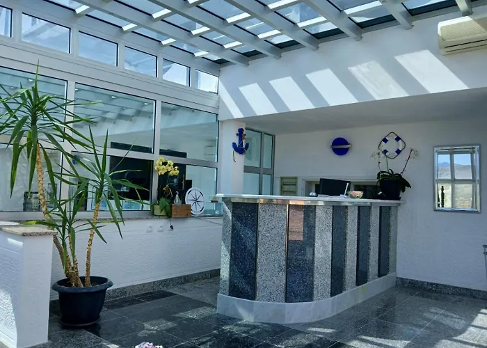 Biser Hotell Pag Town