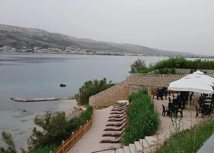 Ξενοδοχείο Biser