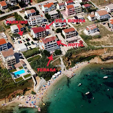 Biser 3* Pag Town