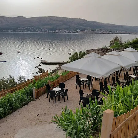 Biser Hotel 3*