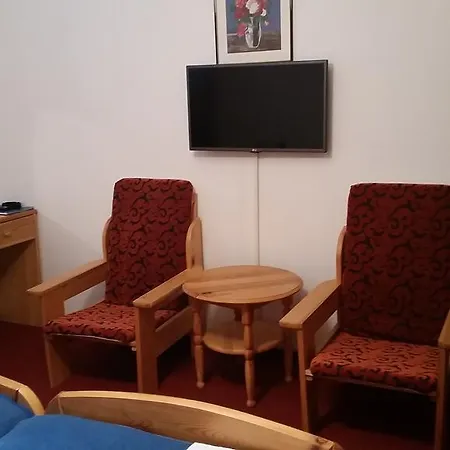 Hotel Biser Pag Town