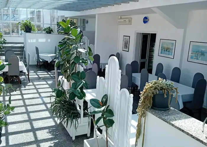 Biser Hotel Pag Town